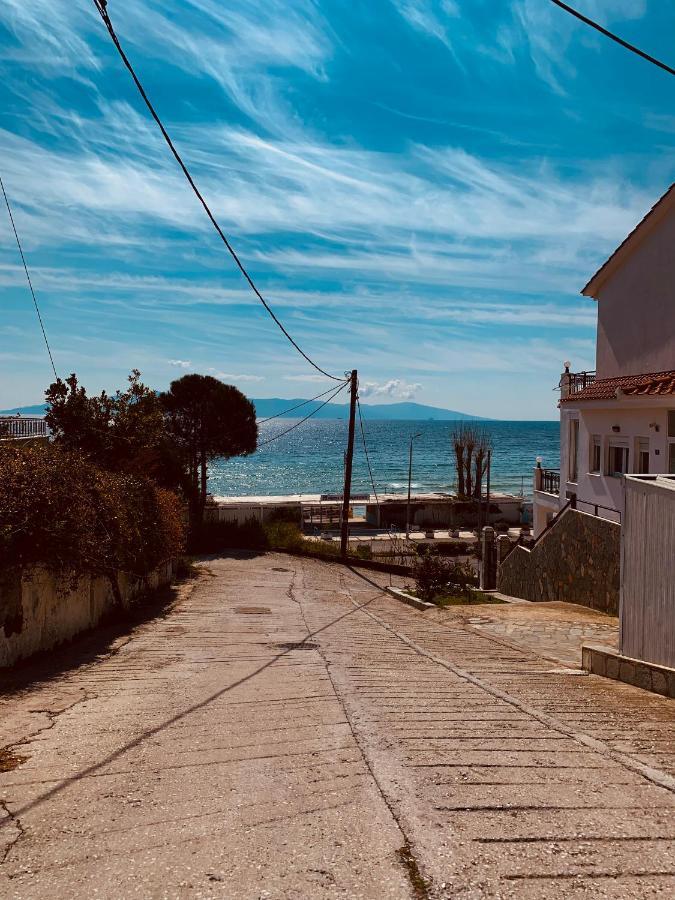 Toulipa Seaside Apartments Kavala Bagian luar foto